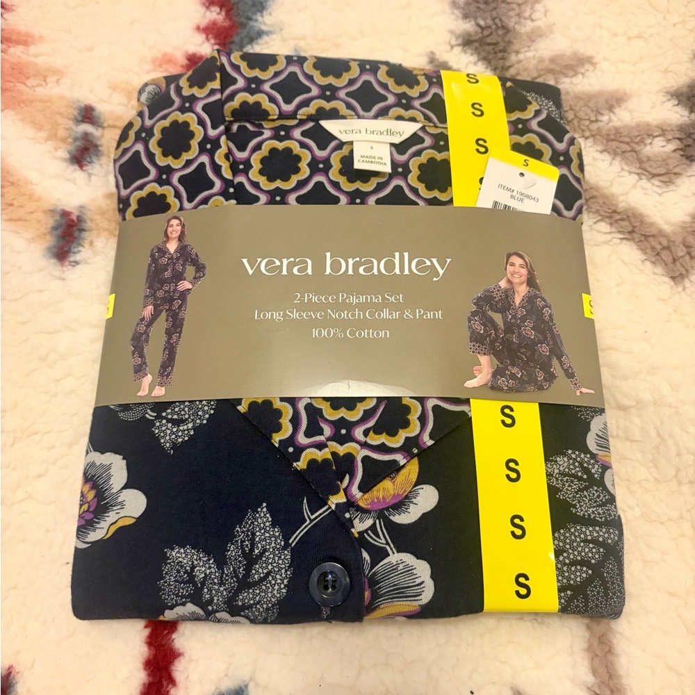 Vera Bradley Women's Notch Collar pajama PJ sets Blue (Dottie Leaf Floral) - Picture 7 of 7
